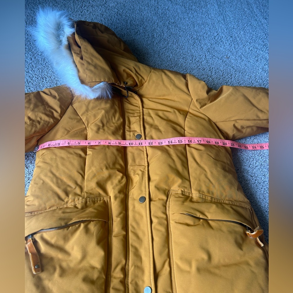 NWOT!!! Gorgeous Gold Heavyweight puffer midi jacket . Sz Medium. - Picture 6 of 13